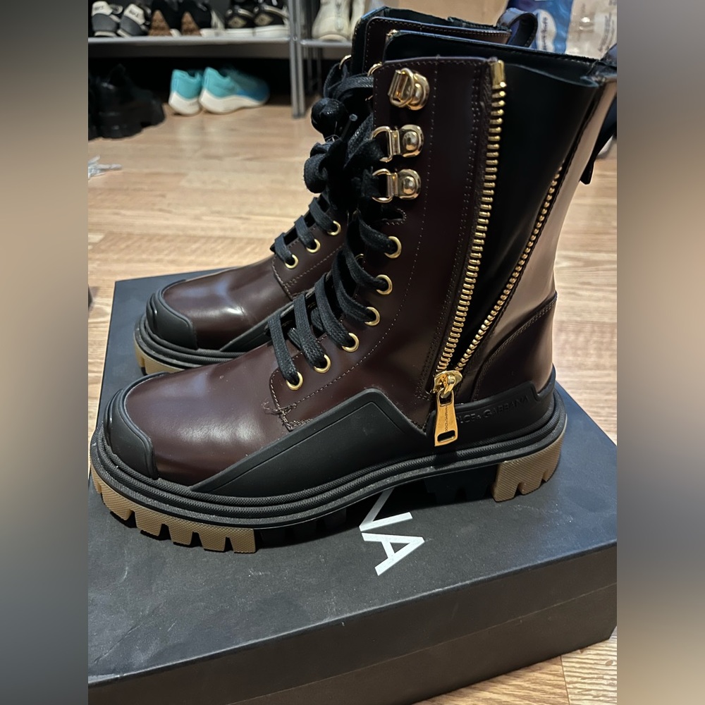 Dolce & Gabbana boots - Picture 3 of 10